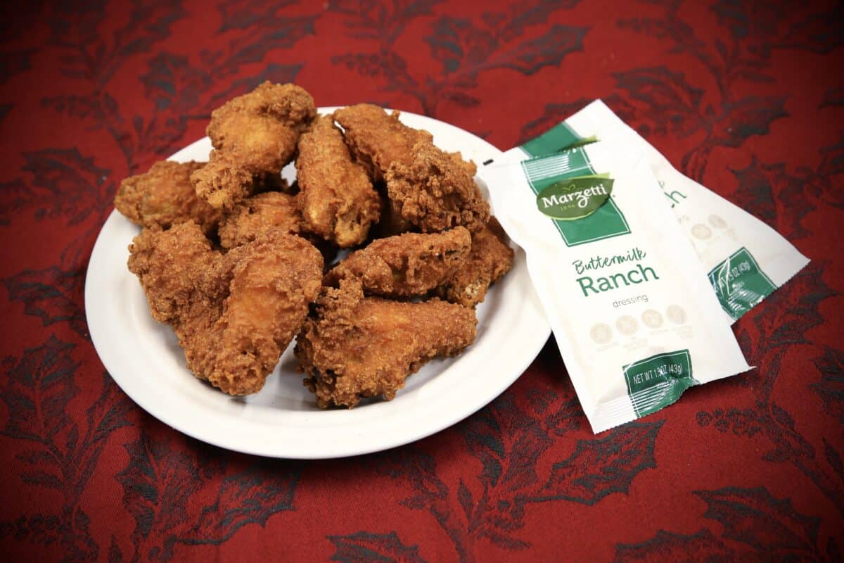 Marco’s 12-Piece Wings w/ Ranch