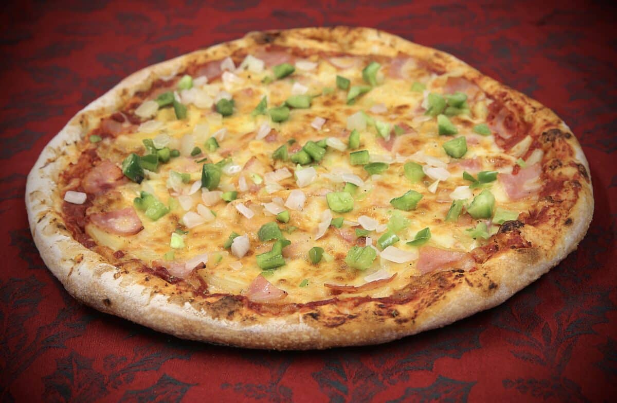 Hawaiian Pizza